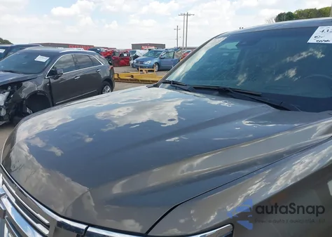 2016 Chevrolet Tahoe Ltz z USA, uszkodzony, nr VIN 1GNSKCKC3GR131500